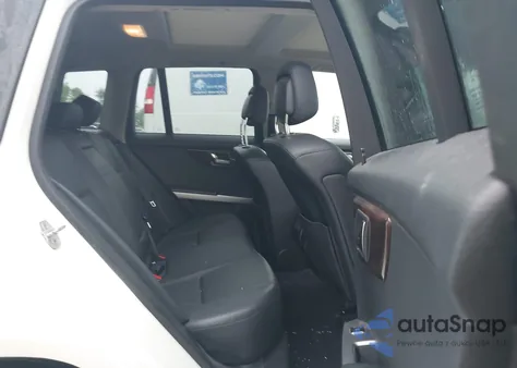 2011 Mercedes-Benz Glk 350 4Matic z USA, uszkodzony, nr VIN WDCGG8HB3BF554254